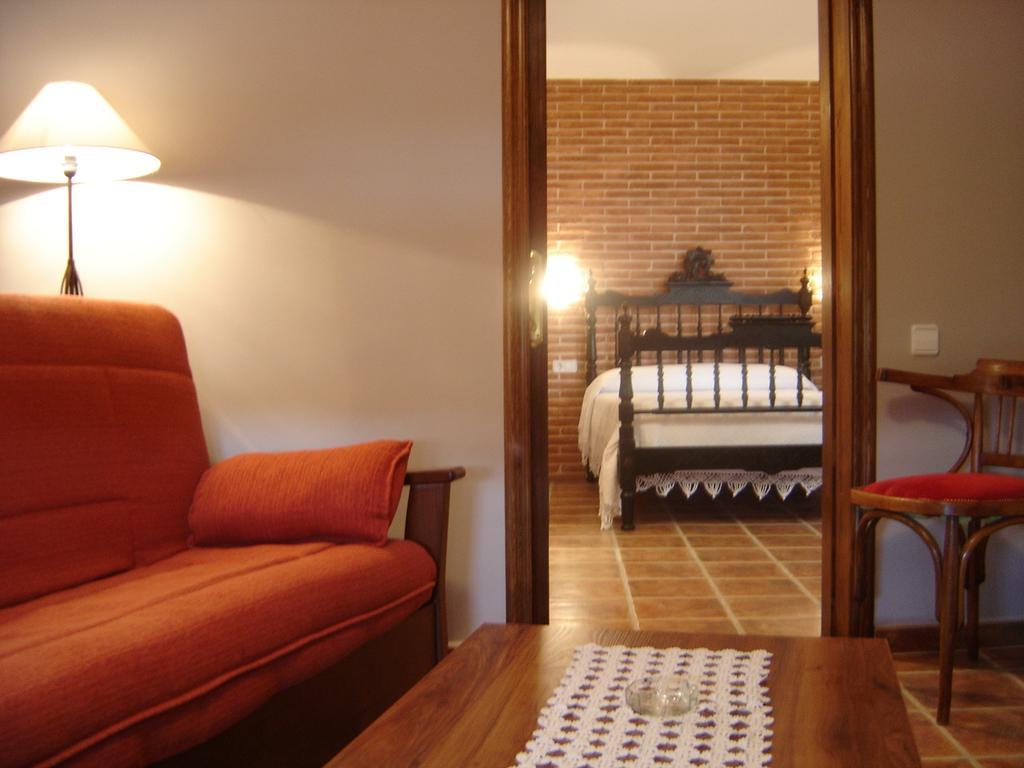 Hostal Casa Laure Y Mª Jose Arens de Lledo Екстер'єр фото