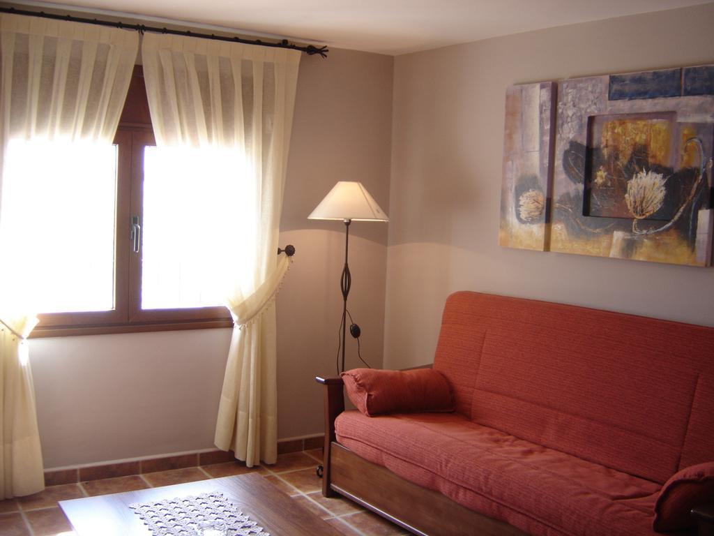 Hostal Casa Laure Y Mª Jose Arens de Lledo Екстер'єр фото