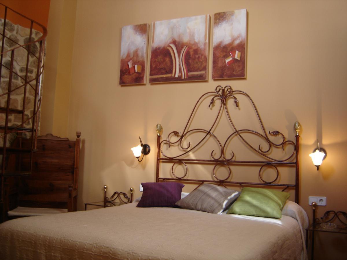 Hostal Casa Laure Y Mª Jose Arens de Lledo Екстер'єр фото