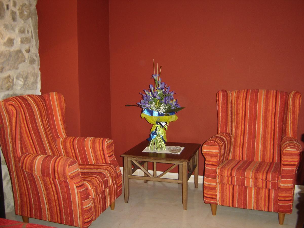 Hostal Casa Laure Y Mª Jose Arens de Lledo Екстер'єр фото