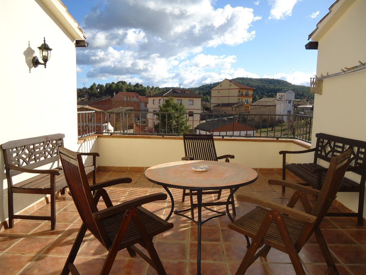 Hostal Casa Laure Y Mª Jose Arens de Lledo Екстер'єр фото